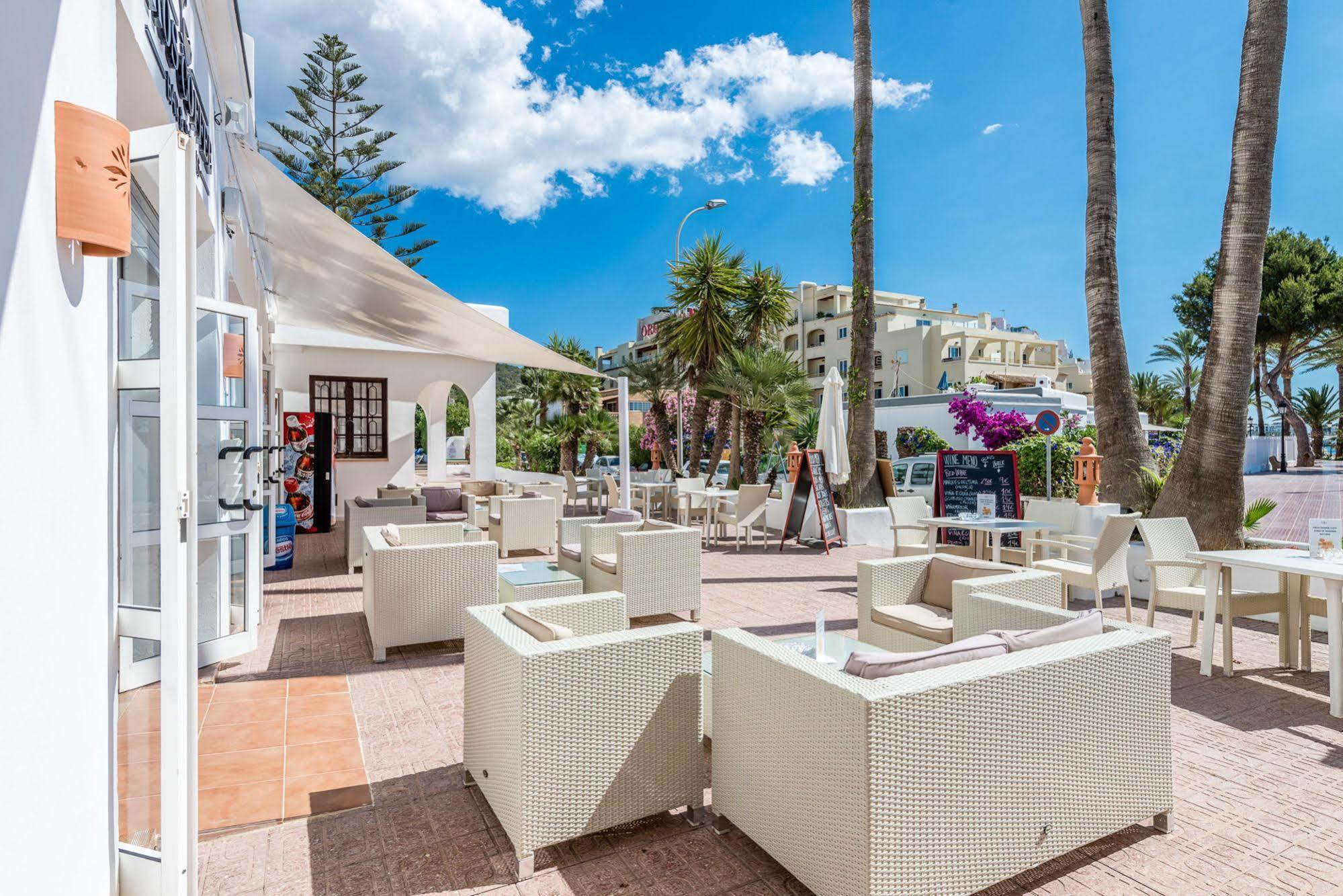 Pierre & Vacances Ros Ibiza Santa Eularia des Riu Exterior photo
